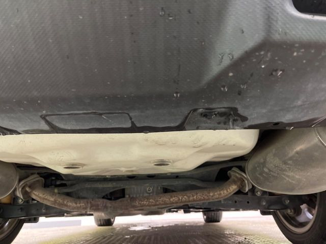 下回りがきれいなうちに、防錆加工の施工がオススメ。降雪地域はもちろん、沿岸部にお住いの方や、趣味でマリン・ウィンタースポーツをされる方にご好評いただいております。