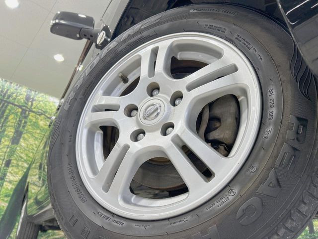 �y����15�C���`�A���~�z�C�[���z�O�ςɃ}�b�`���������A���~�z�C�[���𑕒����Ă���܂��B�e��ЊO�A���~�z�C�[����A�X�^�b�h���X�^�C�����戵�����Ă���܂��B���񂲑��k����������