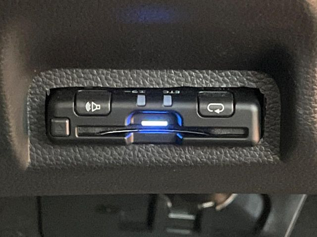 【ETC】高速道路の料金所をストレスなく通過!話題のスポットやサービスエリアに多い「スマートIC」利用時は必須のアイテムです。当店でセットアップを実施、ご納車当日からすぐにご利用いただけます!