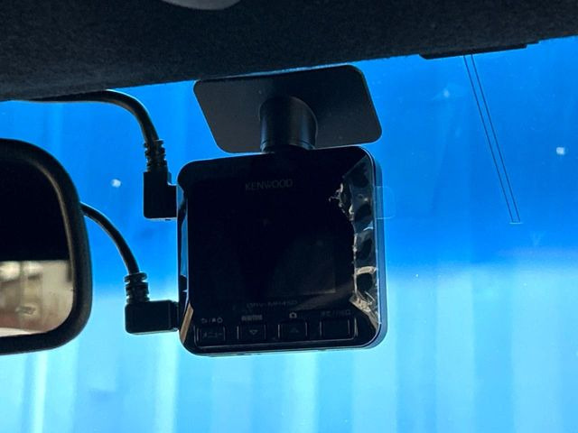 �y�h���C�u���R�[�_�[�z���S�E���S�ȃJ�[���C�t�ɕK�{�̃h���C�u���R�[�_�[�𑕔�!���s���͂������A������^�]�⎖�̂ɑ��������ۂ̏󋵂��f���ŋL�^���A����̃��X�N�ɔ����܂��B