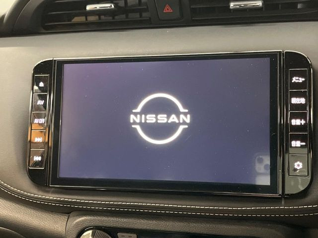 �y�����i�r�z�l�C�̏����i�r�𑕔��B�I�[�f�B�I�@�\���[�����Ă���ABluetooth�ڑ�����΂������̃X�}�z��MP3�v���C���[�̉��y���Đ��\!�����̉^�]������Ɋy�����Ȃ�܂�!!