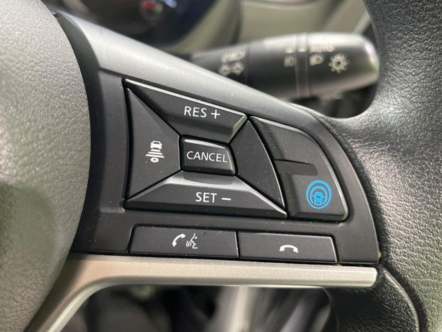 �y�v���p�C���b�g�z�������H�ł̒��������s���y��!!�a�؎��Ə��񑖍s�̃V�[���ŁA�A�N�Z���E�u���[�L�E�X�e�A�����O�������Ő��䂵�A�������^�]�̕��S���y�����Ă���܂���