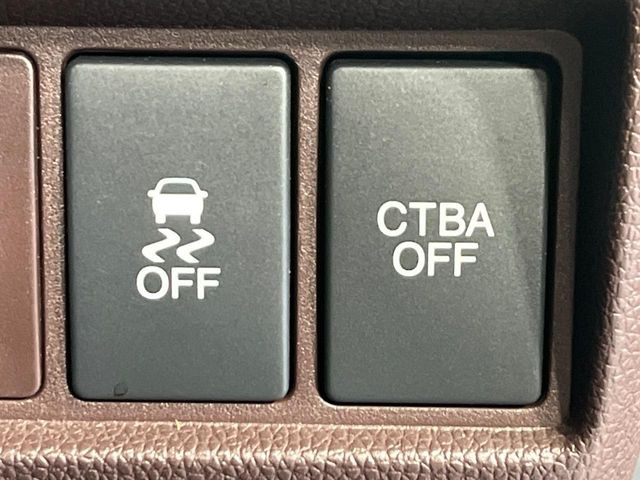 �y������h�~���u�z�ԗ��̉���������m����ƁA�����I�Ɏԗ��̐i�s������ۂ悤�Ɏԗ��𐧌䂵�܂��B�J�̓��ȂǊ���₷���H�ʏ󋵂ł����S�ȉ^�]���\�ł��B