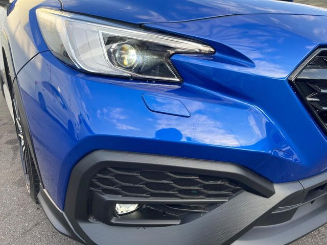 �yLED�w�b�h���C�g�z���V����ԑ��s�����ǍD�Ȏ��E���m�ۂ����S���ĉ^�]�ł��鍂�P�xLED�w�b�h���C�g�𑕔�!�_�����x�������A����d�͂��}�����Ă��܂��B