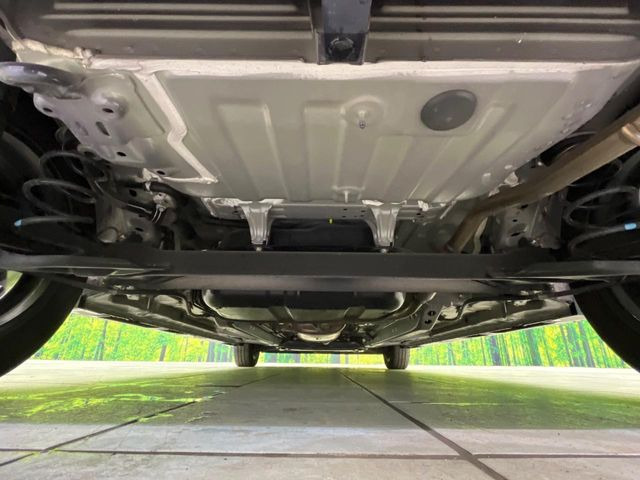 下回りがきれいなうちに、防錆加工の施工がオススメ。降雪地域はもちろん、沿岸部にお住いの方や、趣味でマリン・ウィンタースポーツをされる方にご好評いただいております。