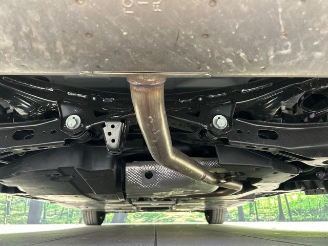 下回りがきれいなうちに、防錆加工の施工がオススメ。降雪地域はもちろん、沿岸部にお住いの方や、趣味でマリン・ウィンタースポーツをされる方にご好評いただいております。