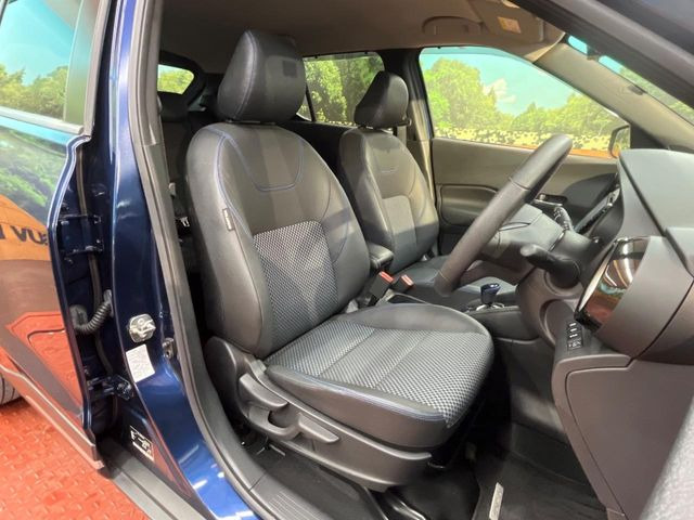 �^�]�ȃV�[�g���͎g�p�������Ȃ��A�ǍD�ȏ�ԂƂȂ��Ă��܂��B���J�Ɏg���Ă������Ƃ��悭�킩��܂��ˁB