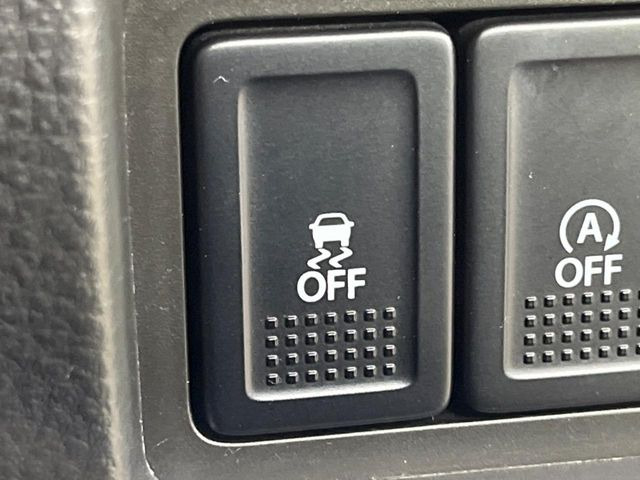 �y������h�~���u�z�ԗ��̉���������m����ƁA�����I�Ɏԗ��̐i�s������ۂ悤�Ɏԗ��𐧌䂵�܂��B�J�̓��ȂǊ���₷���H�ʏ󋵂ł����S�ȉ^�]���\�ł��B