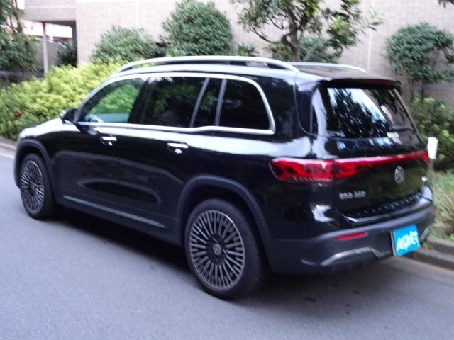 EQB350 4マチック AMGラインパッケージ 4WD