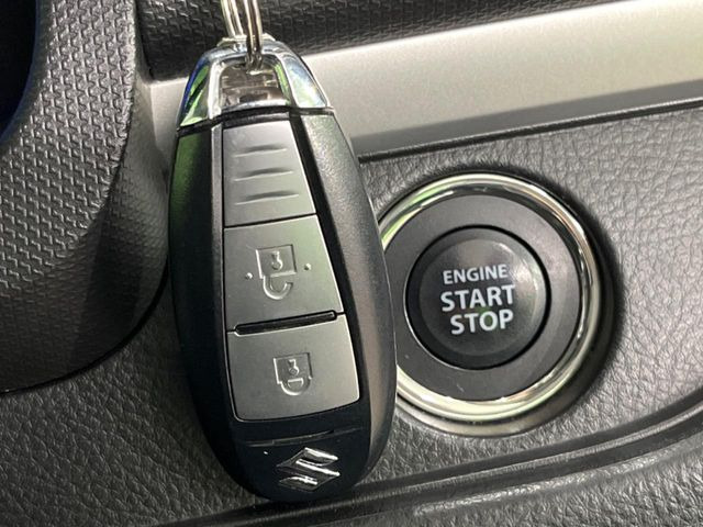 �y�L�[���X�X�^�[�g�V�X�e���z�J�o����|�P�b�g�ɓ��ꂽ�܂܂ł��h�A�̎{���E�������\�ȃX�}�[�g�L�[�𑕔��B�G���W���̃I���E�I�t�����J�M�����o���K�v����������Ƃ��Ă��֗��ł���