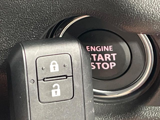 �y�L�[���X�X�^�[�g�V�X�e���z�J�o����|�P�b�g�ɓ��ꂽ�܂܂ł��h�A�̎{���E�������\�ȃX�}�[�g�L�[�𑕔��B�G���W���̃I���E�I�t�����J�M�����o���K�v����������Ƃ��Ă��֗��ł���