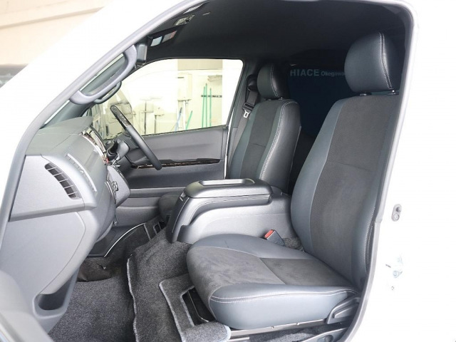 ハイエースバン2.8 スーパーGL ダークプライムII ロング ディーゼル 4WD