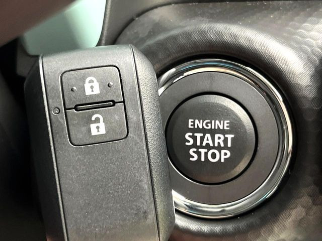 �y�L�[���X�X�^�[�g�V�X�e���z�J�o����|�P�b�g�ɓ��ꂽ�܂܂ł��h�A�̎{���E�������\�ȃX�}�[�g�L�[�𑕔��B�G���W���̃I���E�I�t�����J�M�����o���K�v����������Ƃ��Ă��֗��ł���