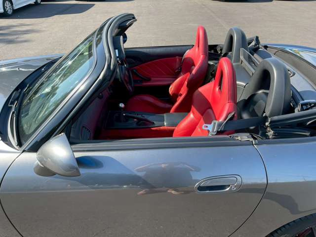 �C�ɂȂ邨�Ԃ�����܂�����E�̓d�b�ԍ����璼�ڂ��X�ɂ��₢���킹���������B�x�����@����ԗ����A��Ԃ܂łȂ�ł������������Ē����܂��B�X�^�b�t�ꓯ���A�����҂����Ă���܂��B