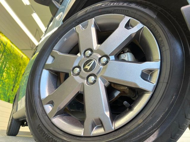 �y����15�C���`�A���~�z�C�[���z�O�ςɃ}�b�`���������A���~�z�C�[���𑕒����Ă���܂��B�e��ЊO�A���~�z�C�[����A�X�^�b�h���X�^�C�����戵�����Ă���܂��B���񂲑��k����������