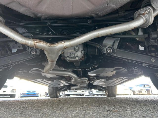 下回りがきれいなうちに、防錆加工の施工がオススメ。降雪地域はもちろん、沿岸部にお住いの方や、趣味でマリン・ウィンタースポーツをされる方に大変好評いただいております。