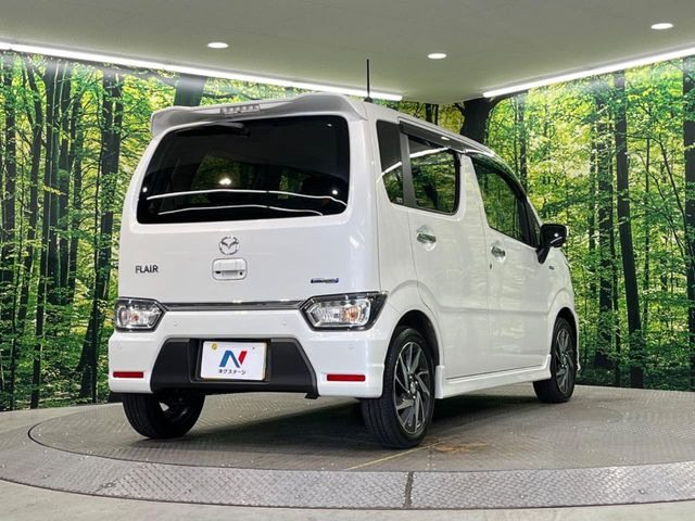 ☆全国のネクステージからお取り寄せが可能※!遠方の店舗に展示してあるクルマが気になる場合も、最寄りの店舗でご覧いただくことが可能です!是非私たちに要望をお聞かせください!※別途費用