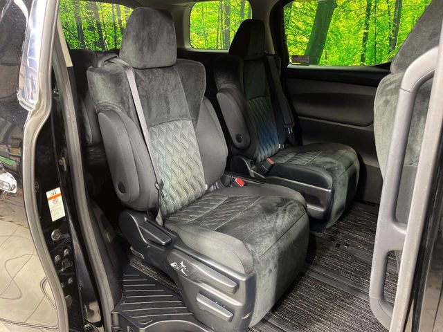 ���ڒ����̓E�H�[�N�X���[�ƂȂ��Ă���܂��B���ڂƎO��ڂ̈ړ�����~�肪�Ƃ��Ă��y�ɂȂ�̂ŁA���~��̍ۂ��X�g���X�������邱�Ƃ͂���܂����