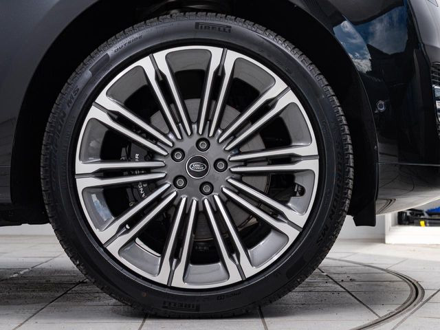 レンジローバーHSE 3.0L D300 スタンダードホイールベース ディーゼル 4WD