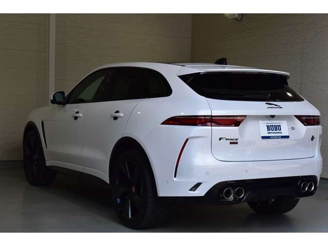 FペイスSVR 5.0L P550 4WD