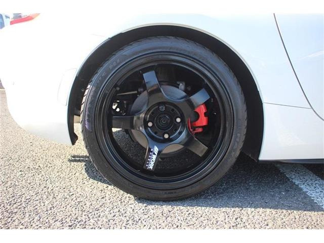 ���Ǝҗl�ւ̔̔��͂��f�肳���Ă��������܂��B �Ԍ������ԗ��̏ꍇ�́A�Ԍ����擾�������x�������z�ŕ\�����Ă���܂��B