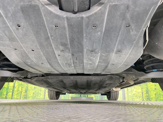 下回りがきれいなうちに、防錆加工の施工がオススメ。降雪地域はもちろん、沿岸部にお住いの方や、趣味でマリン・ウィンタースポーツをされる方にご好評いただいております。