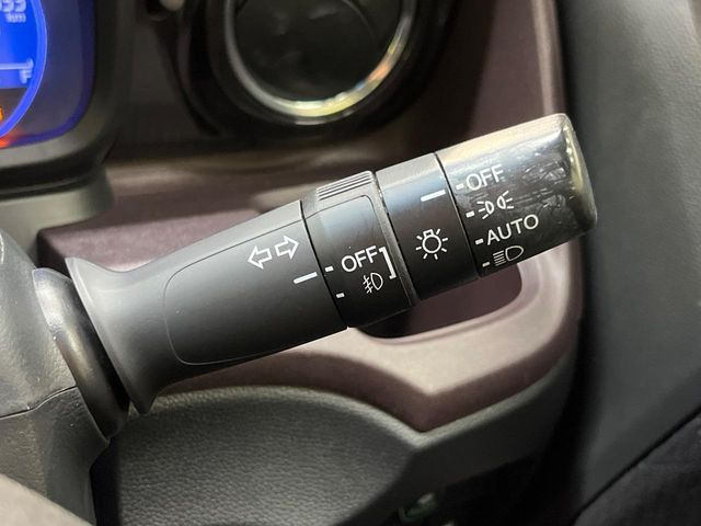 �y�I�[�g���C�g�z����̖��邳�ɉ����Ď����Ńw�b�h���C�g�̓_���E�������ł���@�\�ł�!���C�g�̕t���Y��E�����Y��Ȃǂ������Ȃ�A�J�̓���[���̑��s�����S!�g���l���ʉߎ����֗��ł��ˁ�