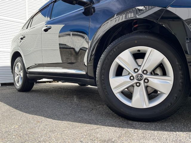 �y����17�C���`�A���~�z�C�[���z�O�ςɃ}�b�`���������A���~�z�C�[���𑕒����Ă���܂��B�e��ЊO�A���~�z�C�[����A�X�^�b�h���X�^�C�����戵�����Ă���܂��B���񂲑��k����������