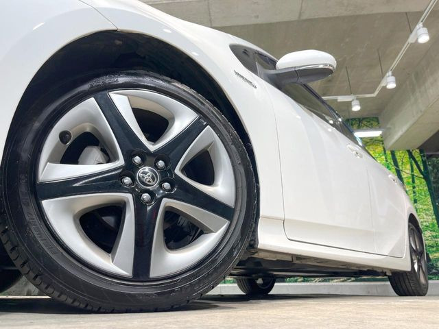 �y����17�C���`�A���~�z�C�[���z�O�ςɃ}�b�`�����A���~�z�C�[���𑕒����Ă���܂��B�e��A���~�z�C�[����A�X�^�b�h���X�^�C�����戵�����Ă���܂��B���񂲑��k����������