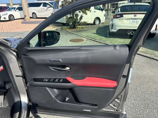 ���͂₢�E�����E���S�̎Ԍ��̑S���`�F�[���y�A�b�v���Ԍ��z�����X�ł����^�A�ǎw�薯�ԎԌ��H��𕹐݂��Ă��܂���