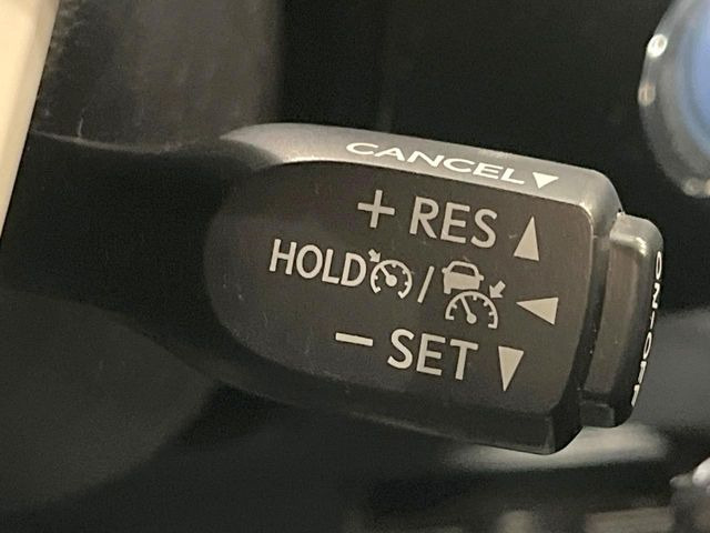 �y���[�_�[�N���[�Y�R���g���[���z�������H�ł̒��������s���y��!!�����ő��x��ۂN���[�Y�R���g���[�����A�Փˌy���V�X�e���ƘA�g���A�O���̎ԗ������m���ĎԊԂ�ۂ悤�ɑ��x���߂��Ă���܂�!!