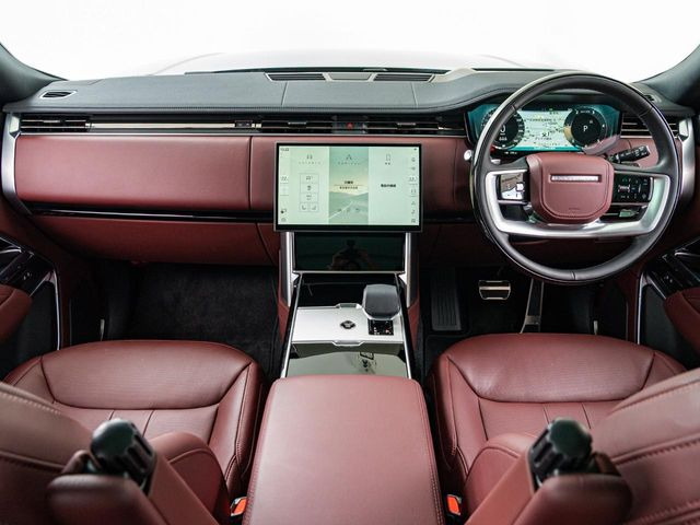 レンジローバーHSE 3.0L D300 スタンダードホイールベース ディーゼル 4WD