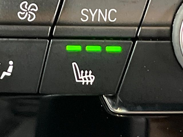 ���t�����g�V�[�g�q�[�e�B���O:�^�]�ȁE����ȋ��ɎO�i�K�Œ��߂��\�ȃV�[�g�q�[�^�[�𑕔����Ă���܂��B�G�߂��킸���K�ɂ��g�p���������܂��B