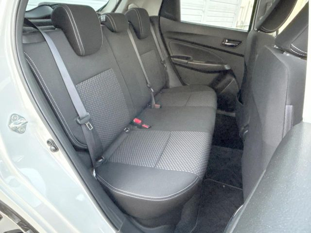 �L�X�Ƃ���2��ڃV�[�g�͋��Z���������A���S�n�����K!�F�B��Ƒ��Ƃ̂��o�����ɂ҂�����ł��B�x�r�[�V�[�g��`���C���h�V�[�g�g�p�������K�ɂ��߂�������������\���ȋ�Ԃ��m�ۂ��Ă��܂��B