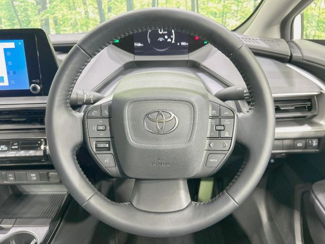 �y�����v�����X�e�A�����O�z�㎿�Ȋv���g�p���邱�ƂŁA��ɂ����������݂ƂĂ��^�]���₷���n���h���ł���