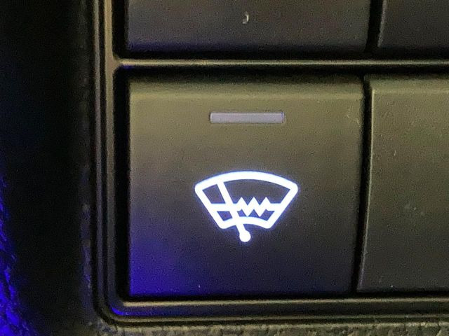 【寒冷地仕様】冬場の冷え込みが厳しい地域や降雪地域にお住いの方はもちろん、スキーやスノボなどウィンタースポーツを楽しみたい方には必須の装備!あるのと無いのでは安心感が違います!