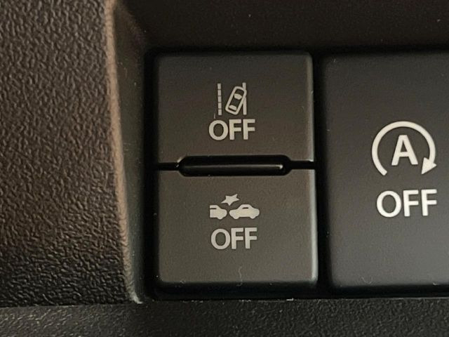 �y�X�Y�L �Z�[�t�e�B�T�|�[�g�z���s���ɑO���̎ԗ�����F�����A�Փ˂������Ȏ��͌x��ƃu���[�L�ŏՓˉ���Ɣ�Q�y�����A�V�X�g�B�����S�Ƀh���C�u�����y���݂��������܂��B