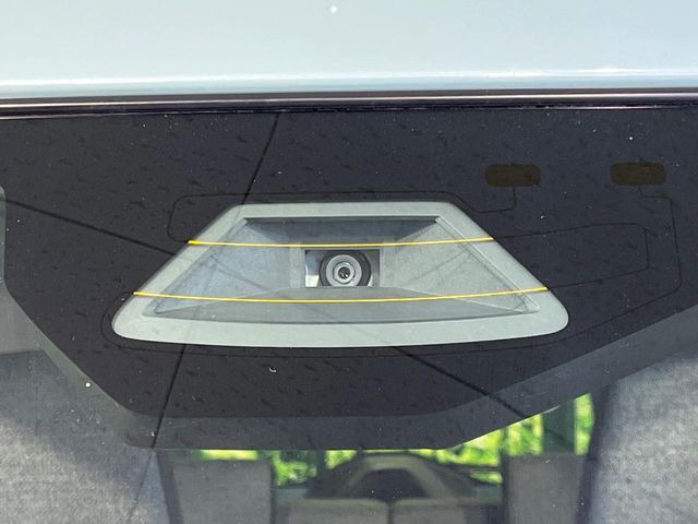 �y�X�Y�L �Z�[�t�e�B�T�|�[�g�z���s���ɑO���̎ԗ�����F�����A�Փ˂������Ȏ��͌x��ƃu���[�L�ŏՓˉ���Ɣ�Q�y�����A�V�X�g�B�����S�Ƀh���C�u�����y���݂��������܂��B