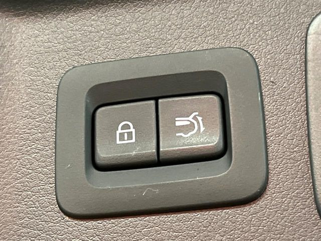 �y�p���[�o�b�N�h�A�z�X�}�[�g�L�[��^�]�Ȃ̃{�^�������������Ń��A�Q�[�g�������ŊJ���܂�!�ו��������Ă��鎞��A�����ʒu�ɂ���o�b�N�h�A��߂�ۂɕ֗��ȋ@�\�ł���