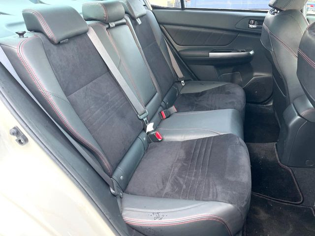 �㕔���Ȃ��C�ɂȂ�悤�ȃL�Y�E�����ւ��蓙�A�傫�ȃ_���[�W�͂Ȃ��A�ǍD�ȏ�Ԃł��B