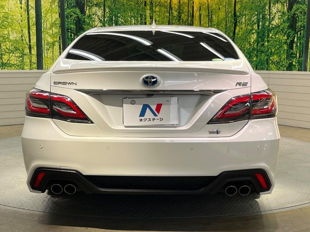 安心の最長10年・走行無制限保証(有償)をご用意。保証内容も充実はもちろん、無料点検&オイル交換や、年中無休の全国・24時間ロードサービスも付帯されておりますのでご安心下さい。