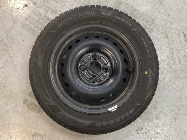 N-ONEオリジナル スタイルプラス アーバン 4WD