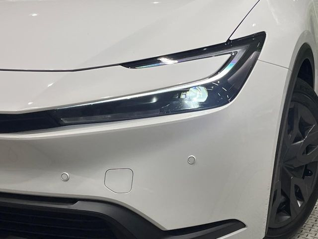 �yLED�w�b�h���C�g�z���V����ԑ��s�����ǍD�Ȏ��E���m�ۂ����S���ĉ^�]�ł��鍂�P�xLED�w�b�h���C�g�𑕔�!�_�����x�������A����d�͂��}�����Ă��܂��B