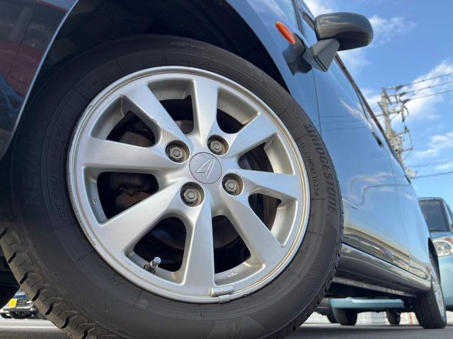 �y����14�C���`�A���~�z�C�[���z�O�ςɃ}�b�`���������A���~�z�C�[���𑕒����Ă���܂��B�e��ЊO�A���~�z�C�[����A�X�^�b�h���X�^�C�����戵�����Ă���܂��B���񂲑��k����������