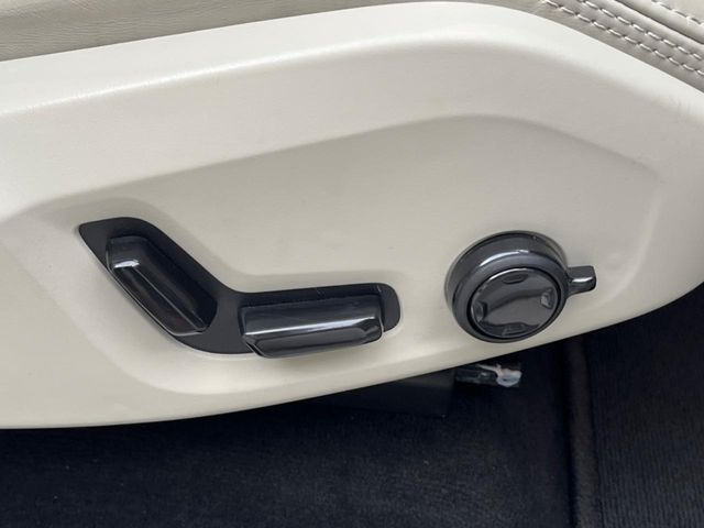 �y�������[�@�\�t���p���[�V�[�g�z�h���C�o�[���Ƃɐݒ肵���V�[�g�ʒu���L�����āA�{�^����Ő؂�ւ��ł���֗��ȋ@�\!�^�]����������������������邲�ƒ�ɂ������߂ł��B