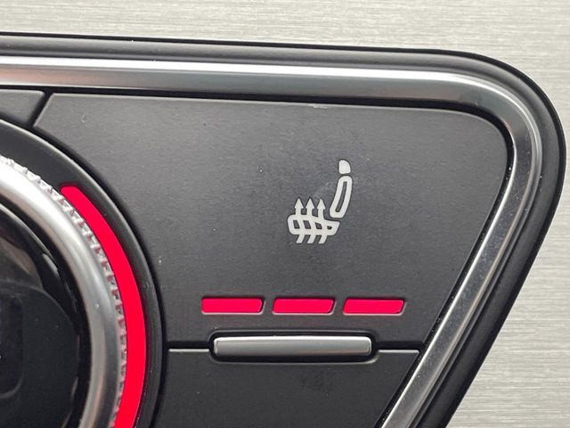 ���S�ȃV�[�g�q�[�^�[:���������ӂ��n�[�t���U�[�V�[�g�ɁA�O�ȁE��ȂɃV�[�g�q�[�^�[�𓋍ڂ��Ă���܂��B