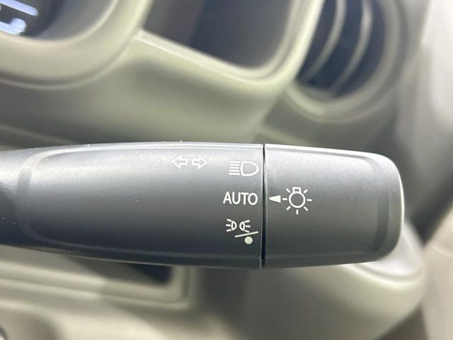 �y�I�[�g���C�g�z����̖��邳�ɉ����Ď����Ńw�b�h���C�g�̓_���E�������ł���@�\�ł�!���C�g�̕t���Y��E�����Y��Ȃǂ������Ȃ�A�J�̓���[���̑��s�����S!�g���l���ʉߎ����֗��ł��ˁ�