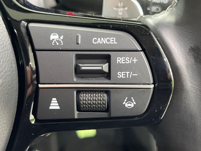 �y�A�_�v�e�B�u�N���[�Y�R���g���[���z�������H�ł̒��������s���y��!!�����ő��x��ۂN���[�Y�R���g���[�����A�Փˌy���V�X�e���ƘA�g���A�O���̎ԗ������m���ĎԊԂ�ۂ悤�ɑ��x���߂��Ă���܂�!!