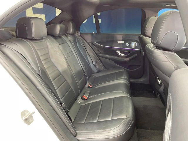 ���V�[�g�̎g�p��:�j��E�ւ�������Ȃ��A�����̒ʂ肫�ꂢ�ȏ�Ԃ��ێ����Ă���܂��B�܂��A�����N���[�j���O�E�R�[�e�B���O�����p�����������܂��B