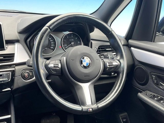 ���n���h�����̃X�������Ȃ��A���ꂢ�ȏ�Ԃ��ێ����Ă���܂��B�e�X�C�b�`���̓�����m�F�ς݂ł��B